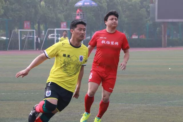 季后赛开打！巴塞罗那西甲篮球赛程全解：对阵穆尔西亚时间、半决赛可能对手与夺冠三大关键